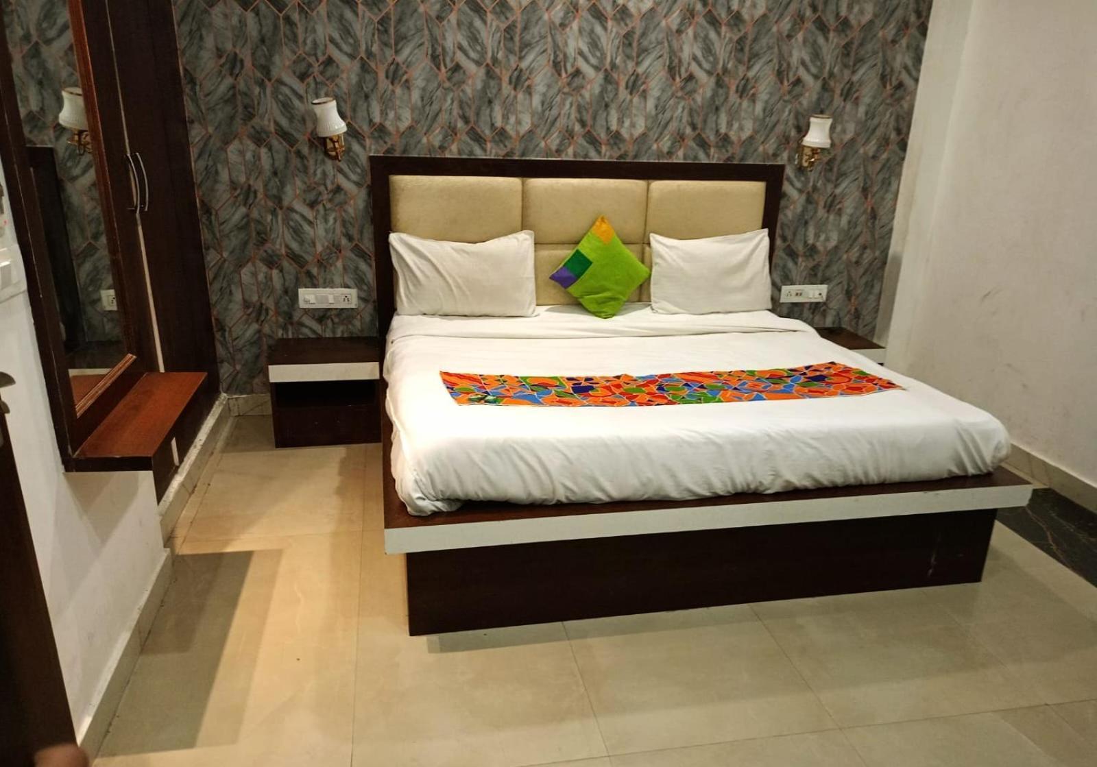 Townhouse 03 Hotel Agra  Esterno foto