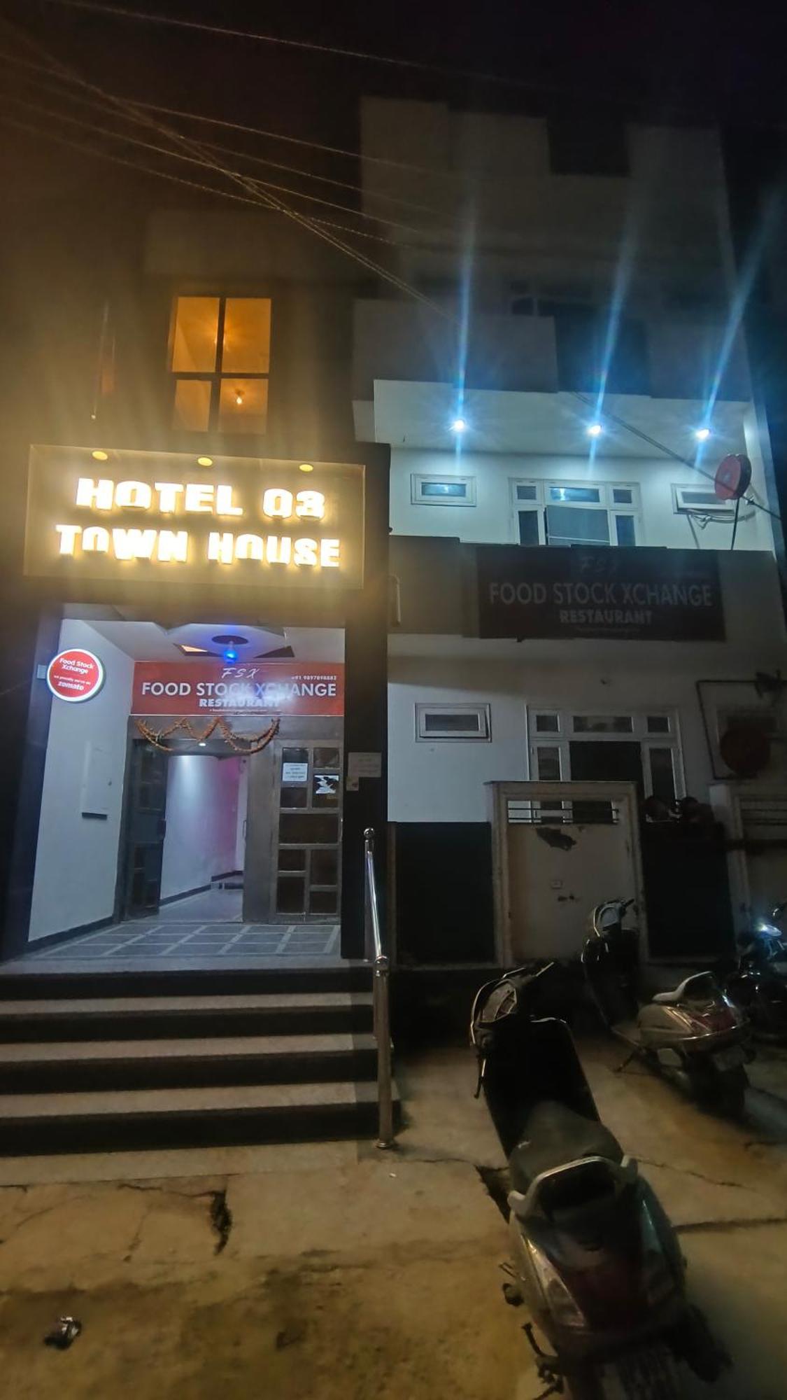 Townhouse 03 Hotel Agra  Esterno foto